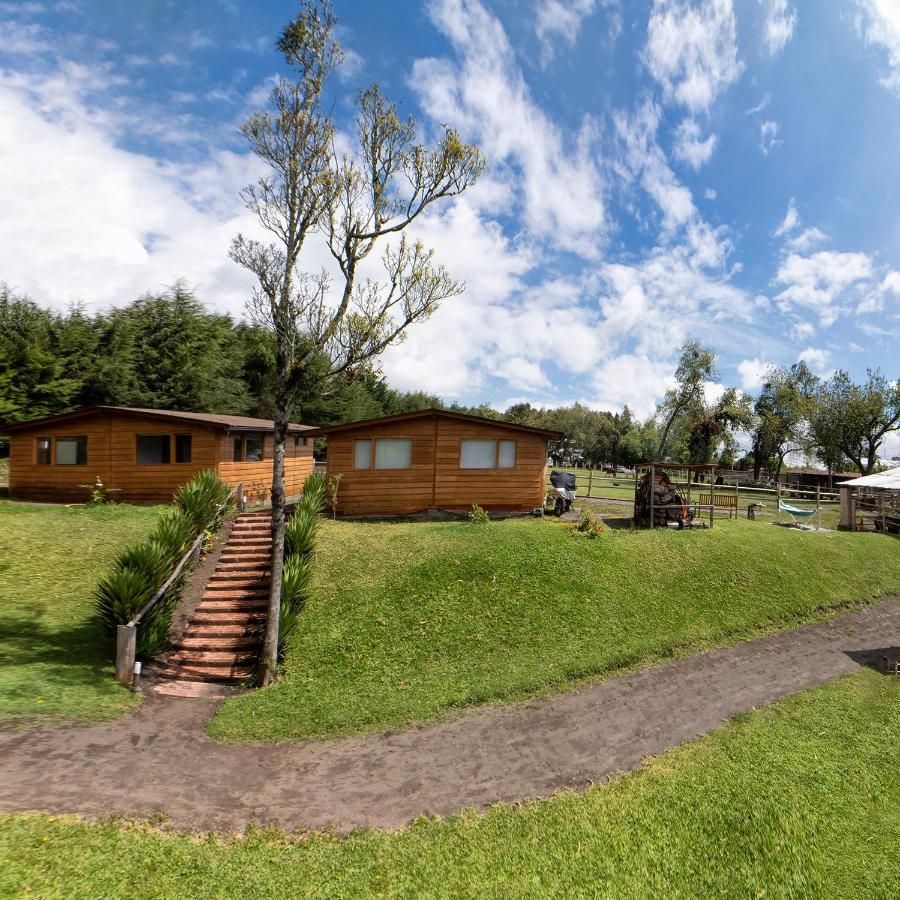 Hosteria Papagayo Cotopaxi Machachi ภายนอก รูปภาพ