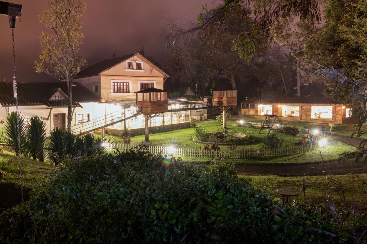 Hosteria Papagayo Cotopaxi Machachi ภายนอก รูปภาพ
