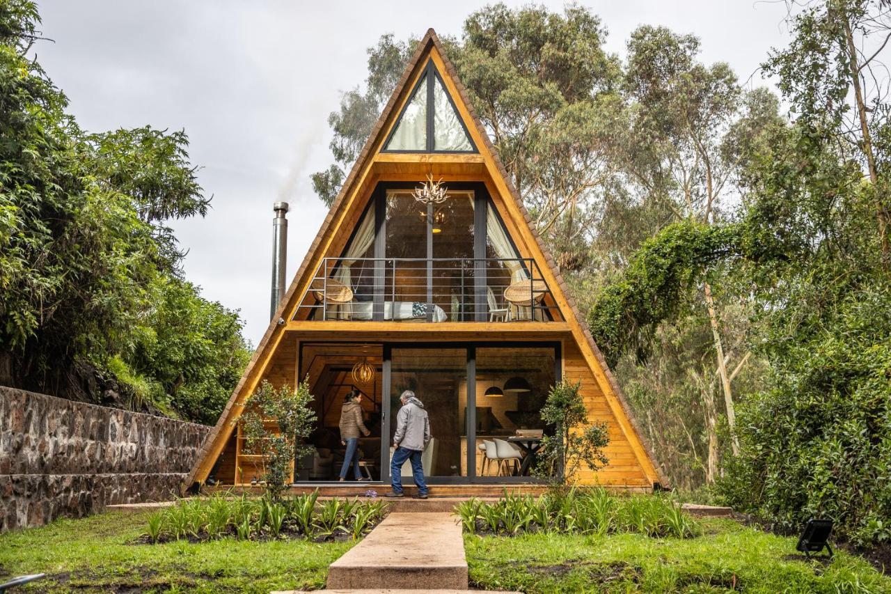 Hosteria Papagayo Cotopaxi Machachi ภายนอก รูปภาพ