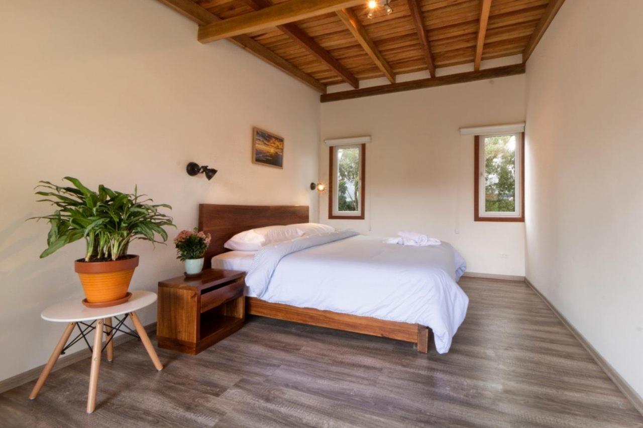 Hosteria Papagayo Cotopaxi Machachi ภายนอก รูปภาพ